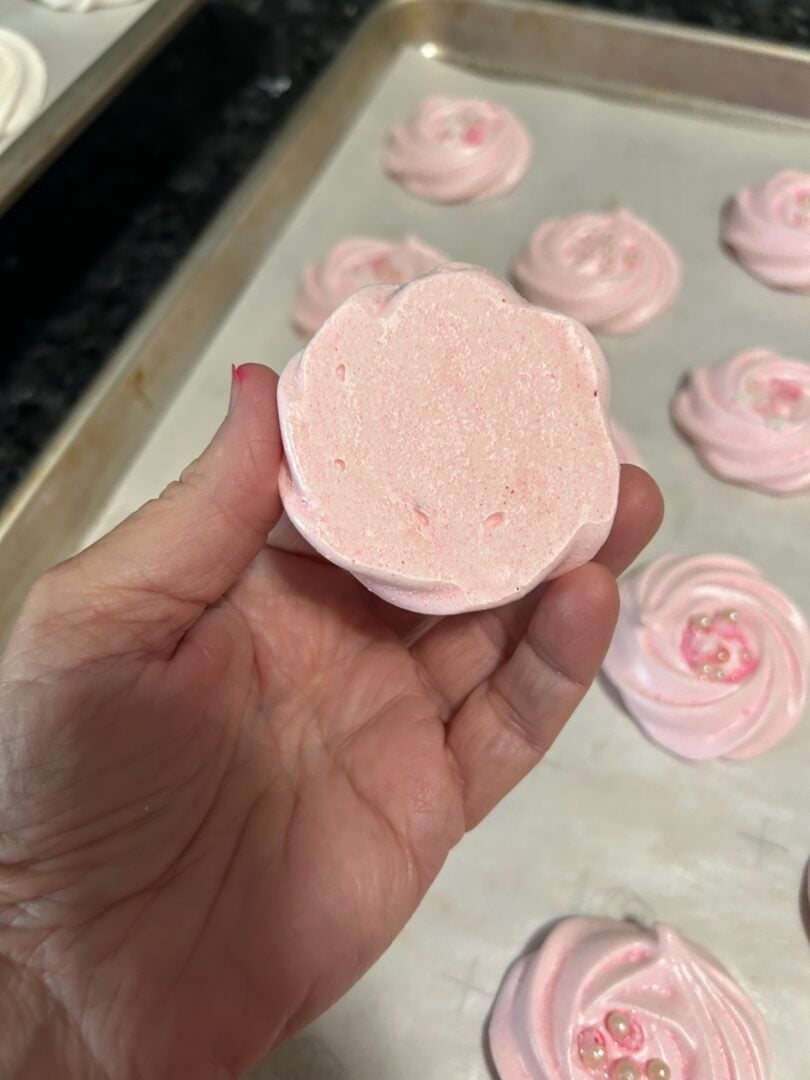 meringue rosettes cooled and ready to eat