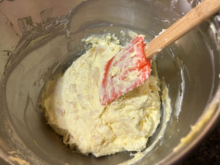 Pie filling with crushed Oreos