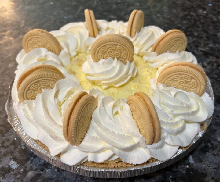 No Bake Lemon Oreo Pie