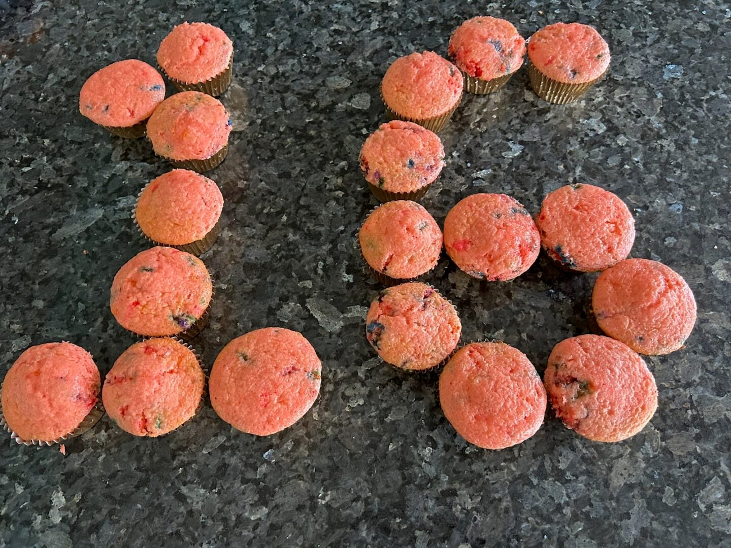 cupcakes shaped into the number 16
