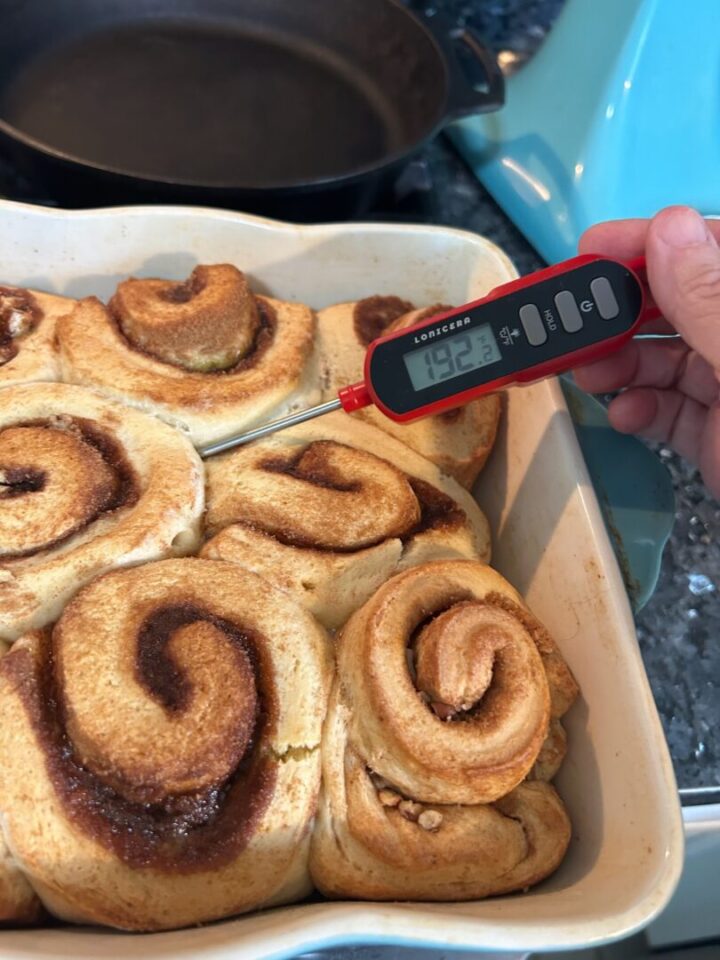 baked cinnamon rolls at 192 degrees Fahrenheit