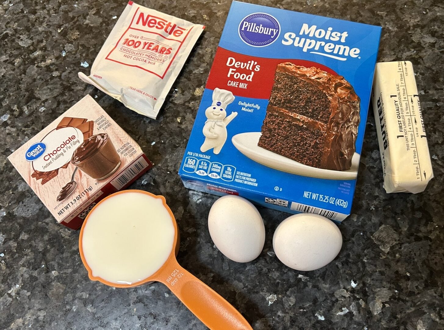 gooey turtle cake bites ingredients