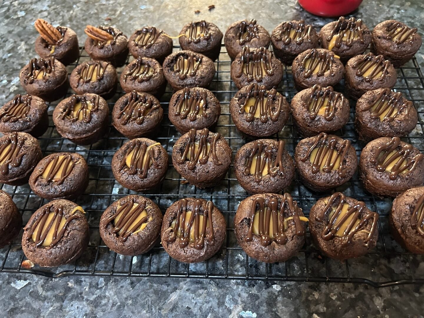 gooey turtle cake bites
