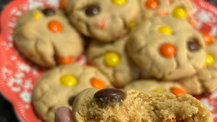 Image for Peanut Butter Reese's Pieces Cookies