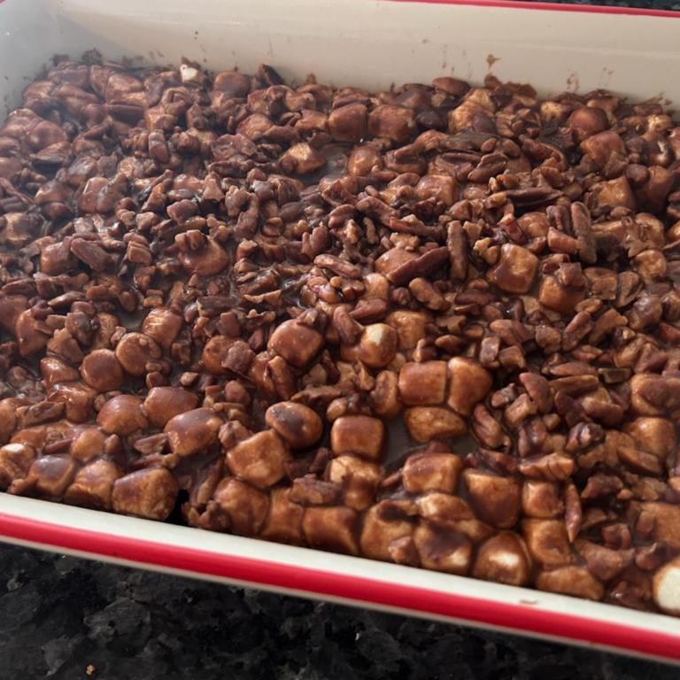 Dolly Parton Mississippi Mud Cake