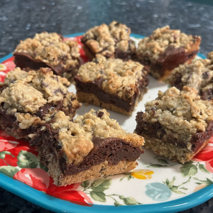 Easy Nutella Revel Bars with Oats