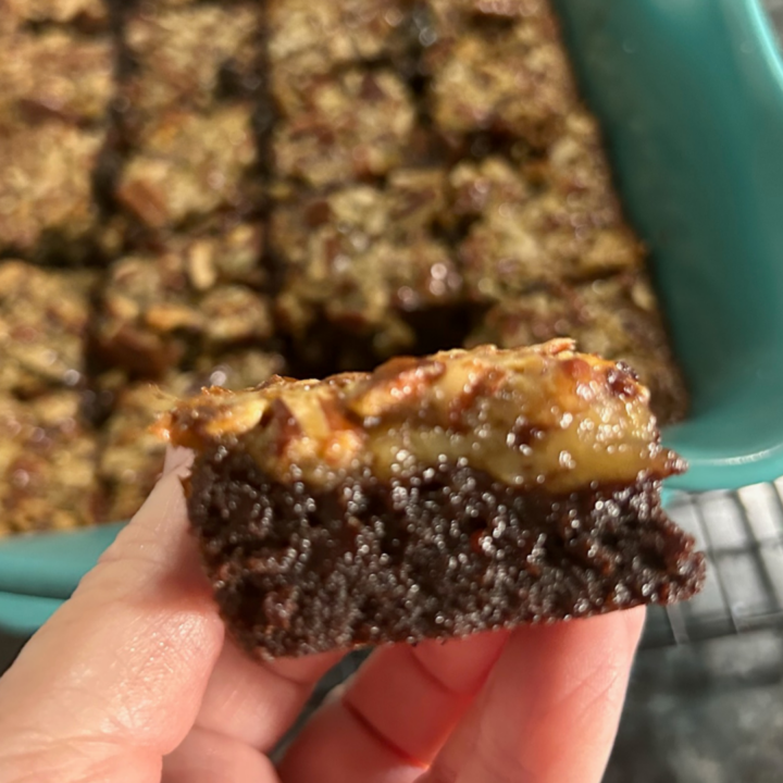 Dolly Parton Pecan Pie Brownies
