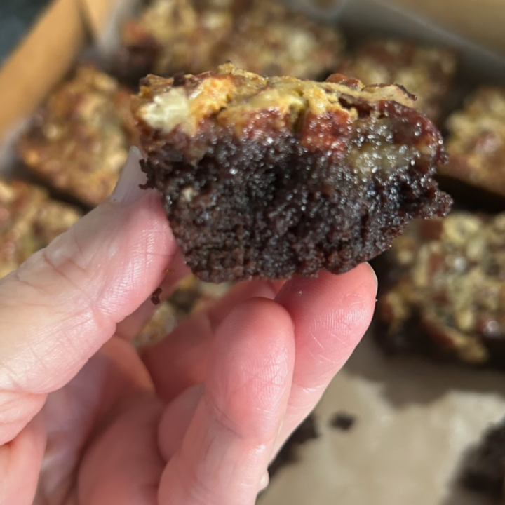 Dolly Parton Pecan Pie Brownies