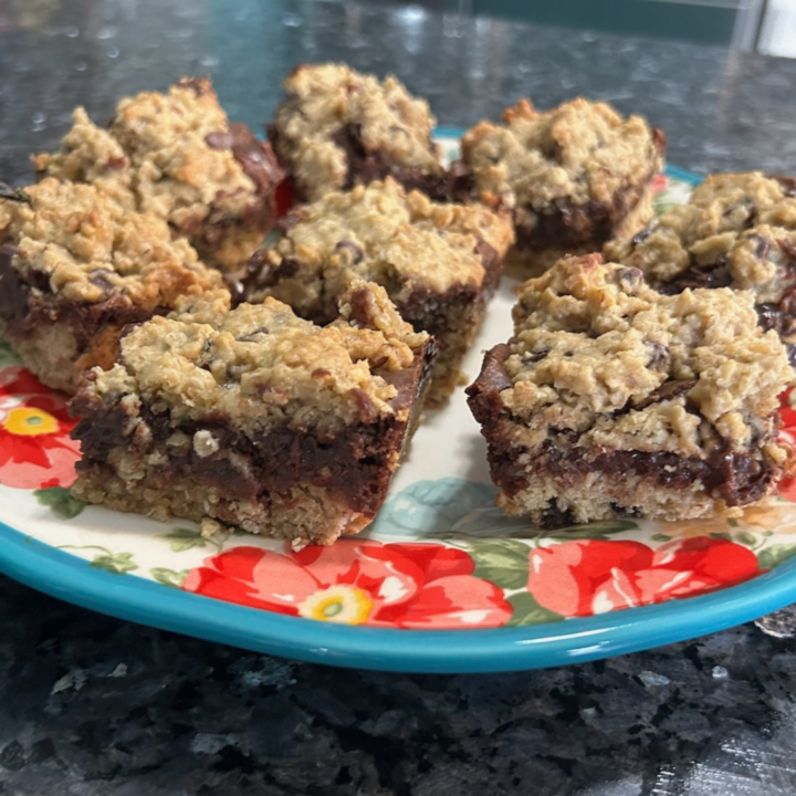 Easy Nutella Revel Bars with Oats