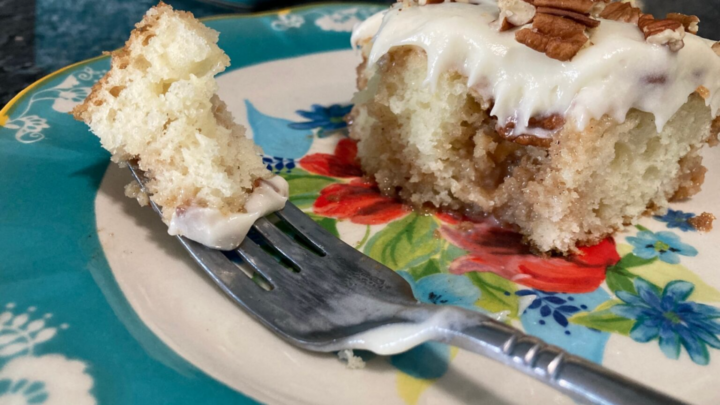 Image for Cinnamon Roll Poke Cake