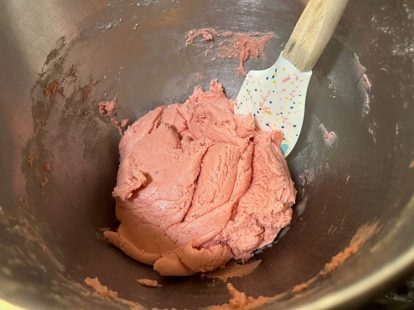 strawberry cake dough