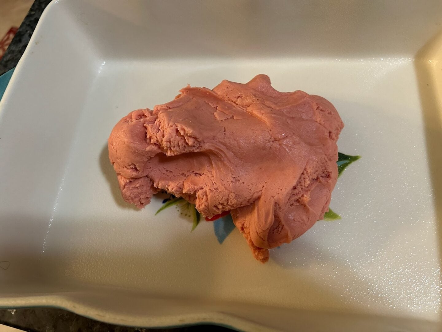 strawberry cake dough