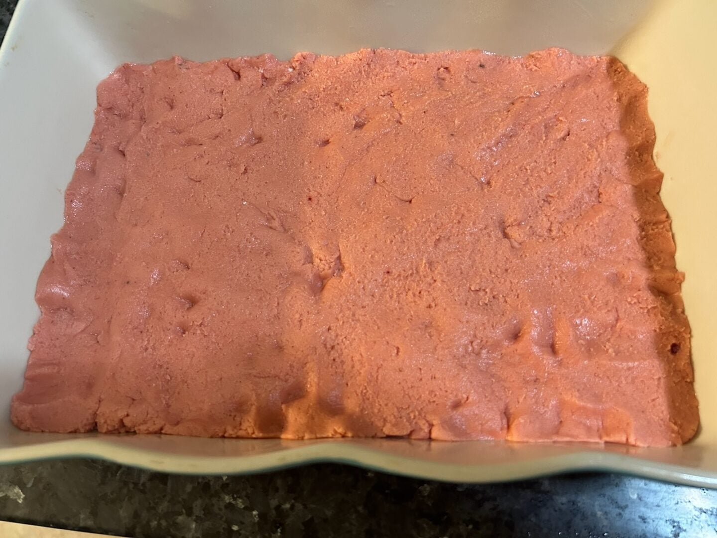 strawberry cake dough