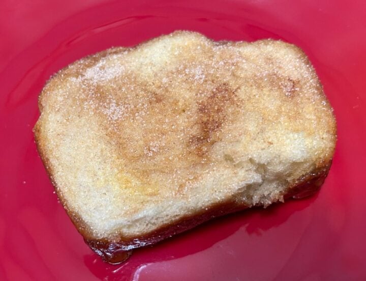 copycat Dollywood cinnamon bread interior view