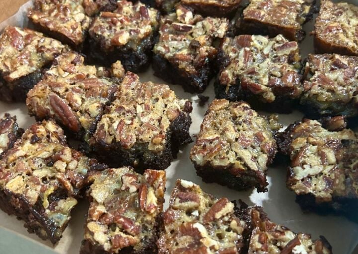 Dolly Parton Pecan Pie Brownies