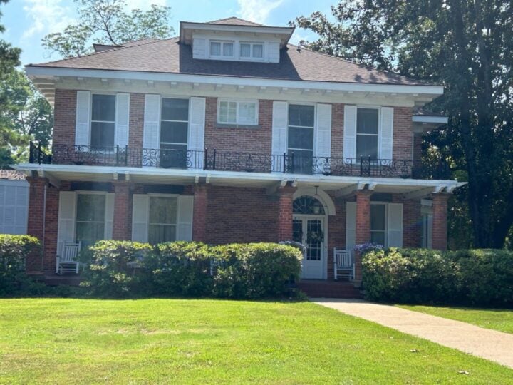 Natchitoches Louisiana the steel magnolias house