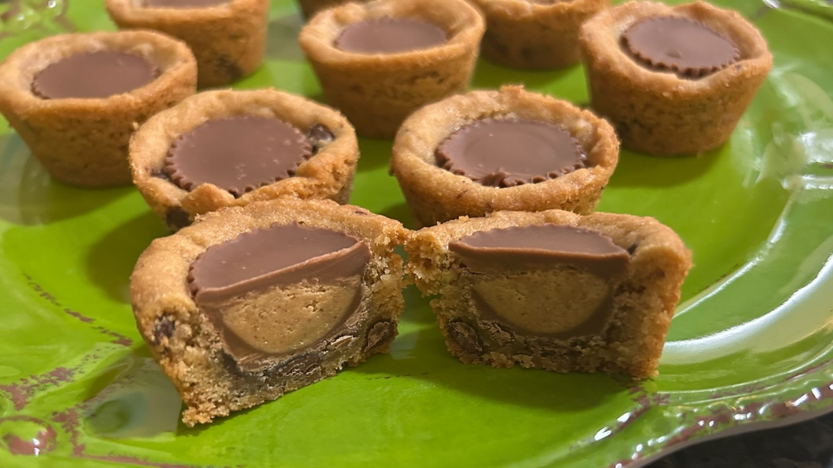 Viral Reese’s Chocolate Chip Cookie Cups