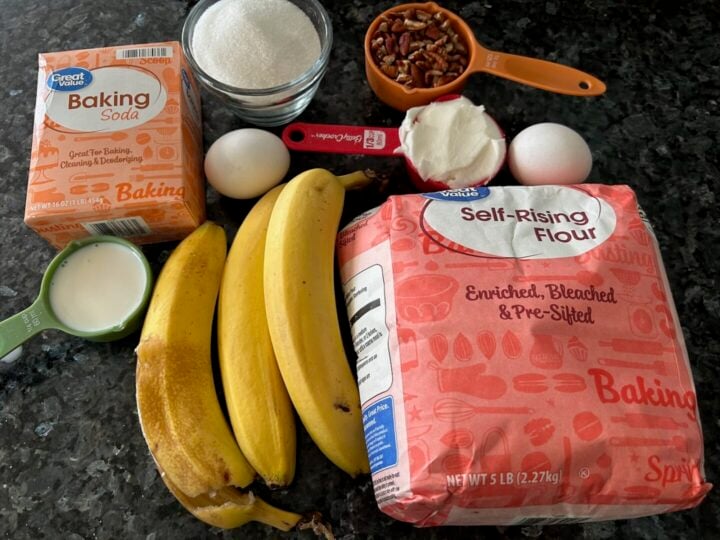 Minnie Pearl’s Old-Fashioned Banana Nut Loaf ingredients