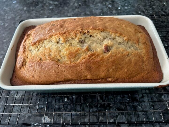 Minnie Pearl’s Old-Fashioned Banana Nut Loaf