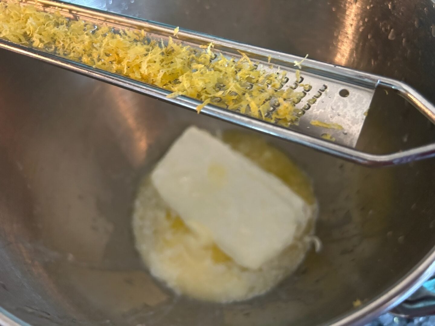 Lemon gooey butter cake filling