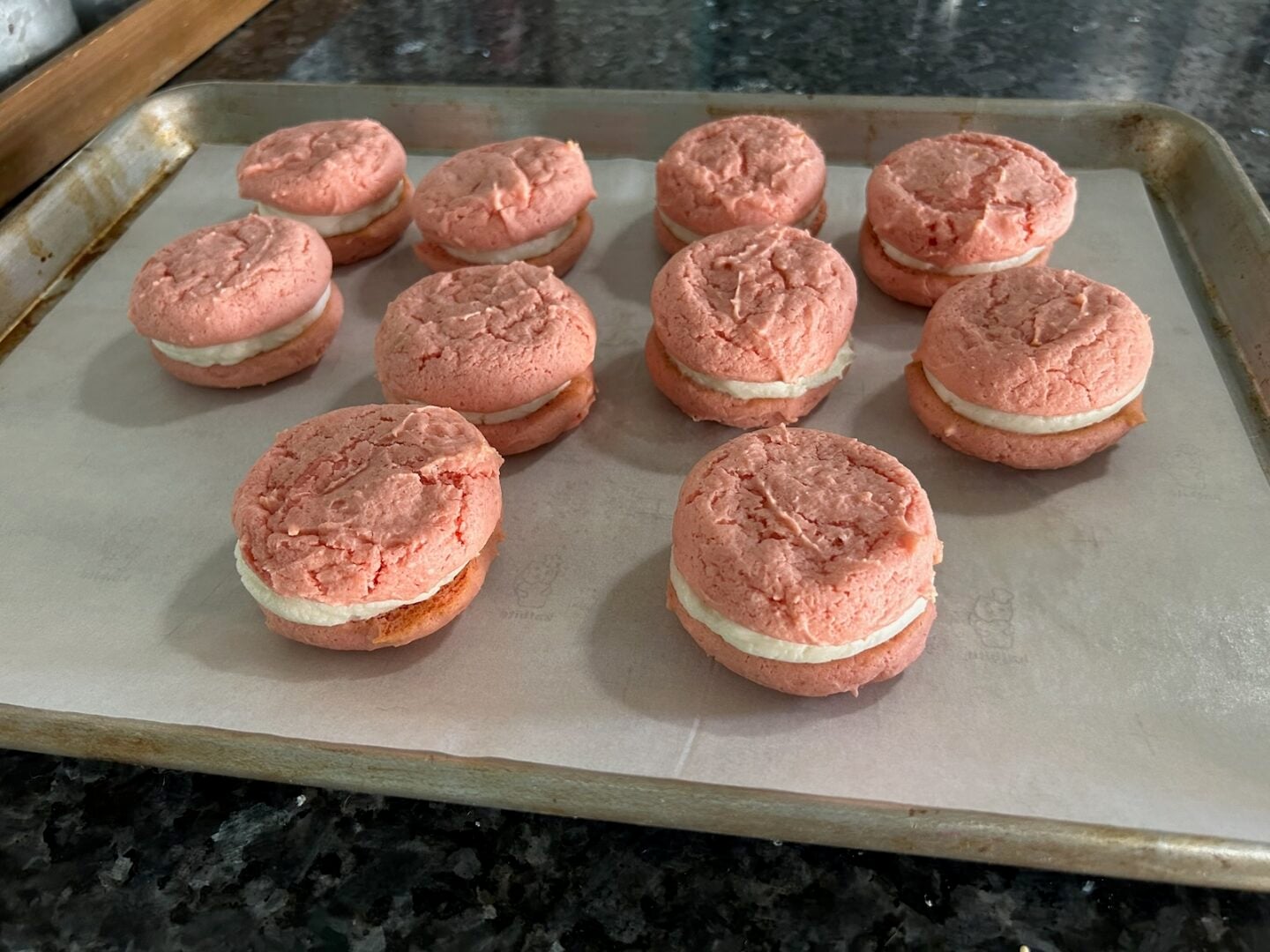 strawberry cake mix whoopie pies
