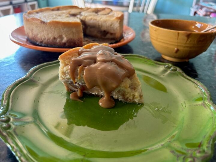 caramel apple cheesecake with homemade caramel