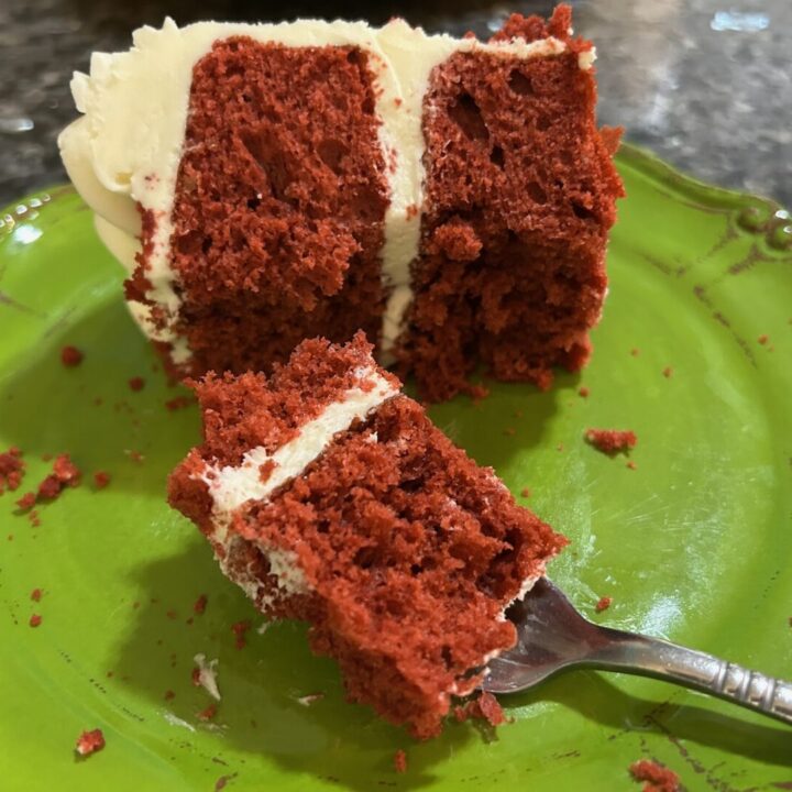 How to Turn White Cake Mix into Red Velvet Cake