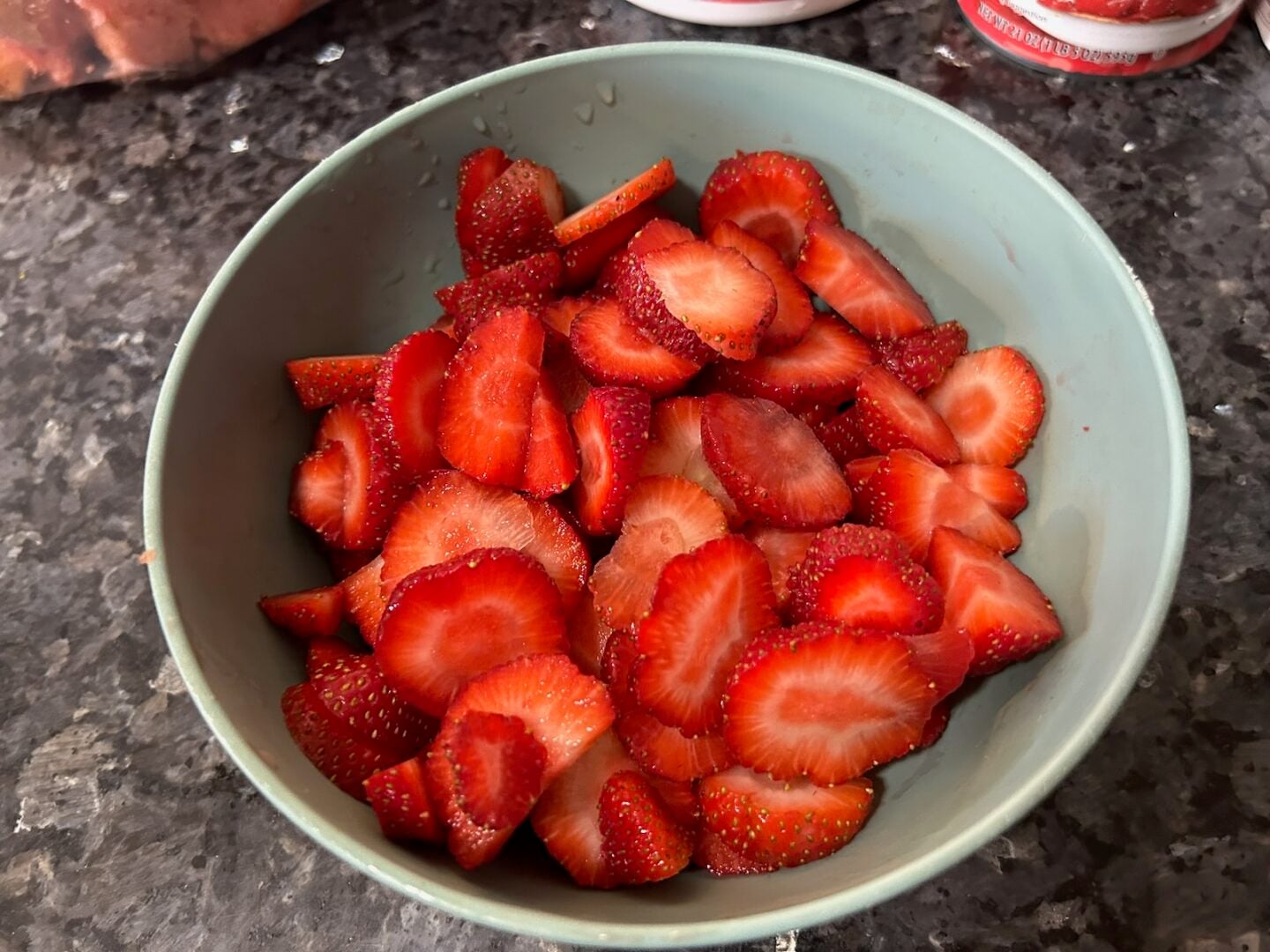 fresh strawberries sliced