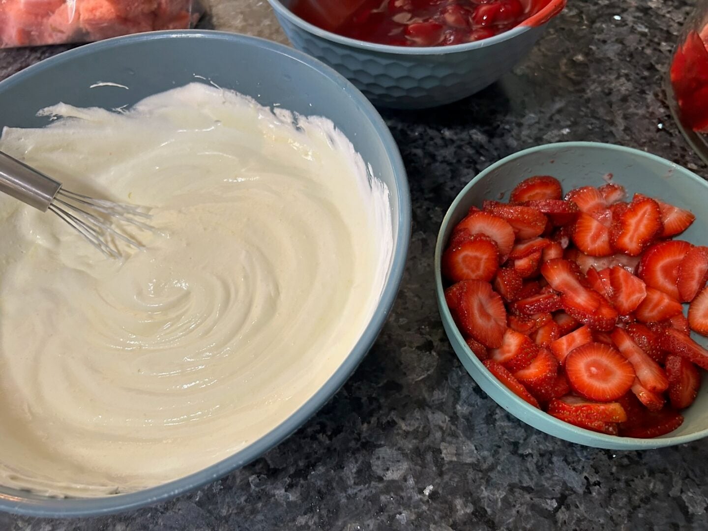 vanilla mouse and sliced strawberries