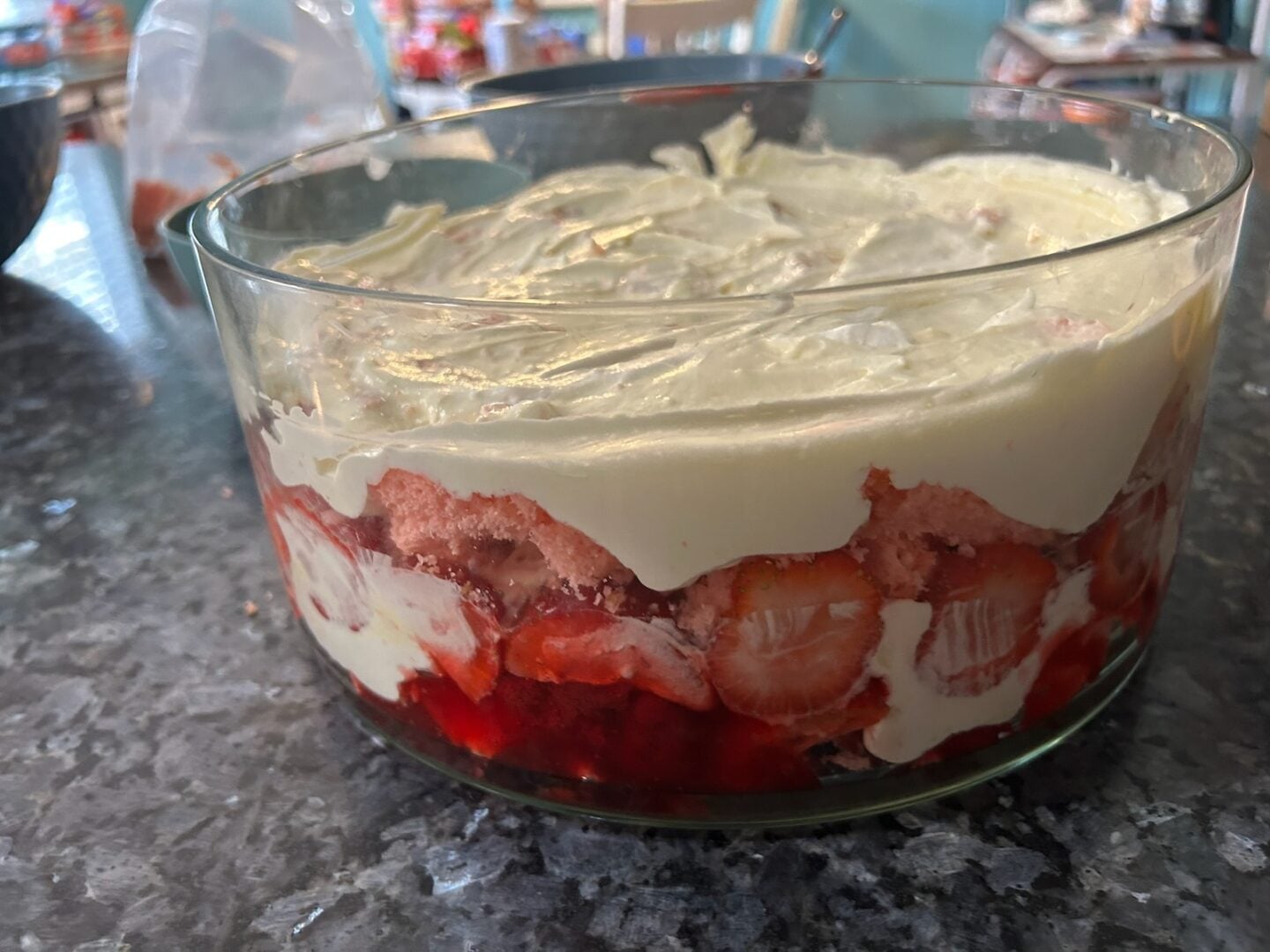 strawberry trifle layers