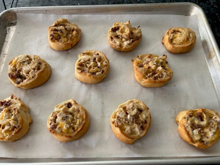 Easy Chicken Bacon Ranch Crescent Roll Pinwheels