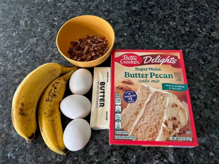 Easy Butter Pecan Banana Bread (Cake Mix Recipe) ingredients