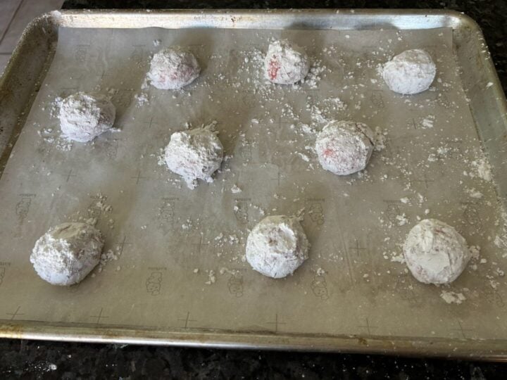 Easy Strawberry Crinkle Cookies (Cake Mix Recipe) dough balls rolled in powdered sugar