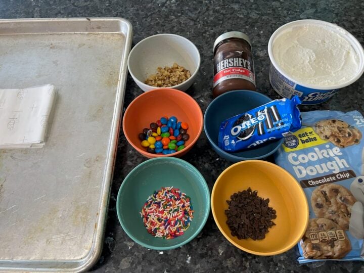 Easy Chocolate Chip Cookie Tacos