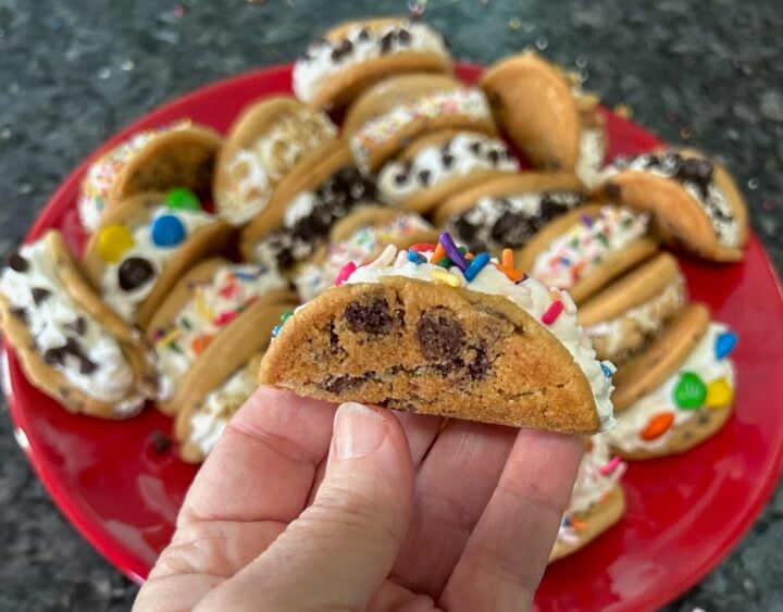 Easy Chocolate Chip Cookie Tacos