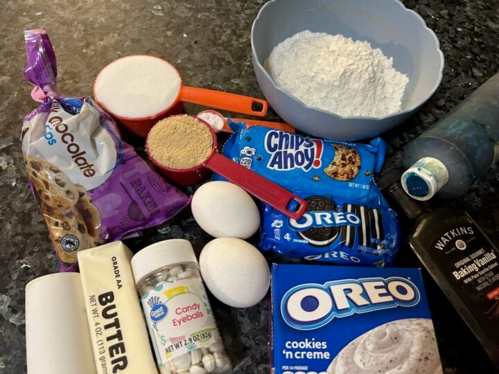 Easy Cookie Monster Cookie ingredients