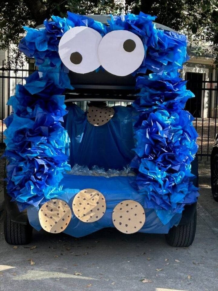 Cookie Monster trunk or treat