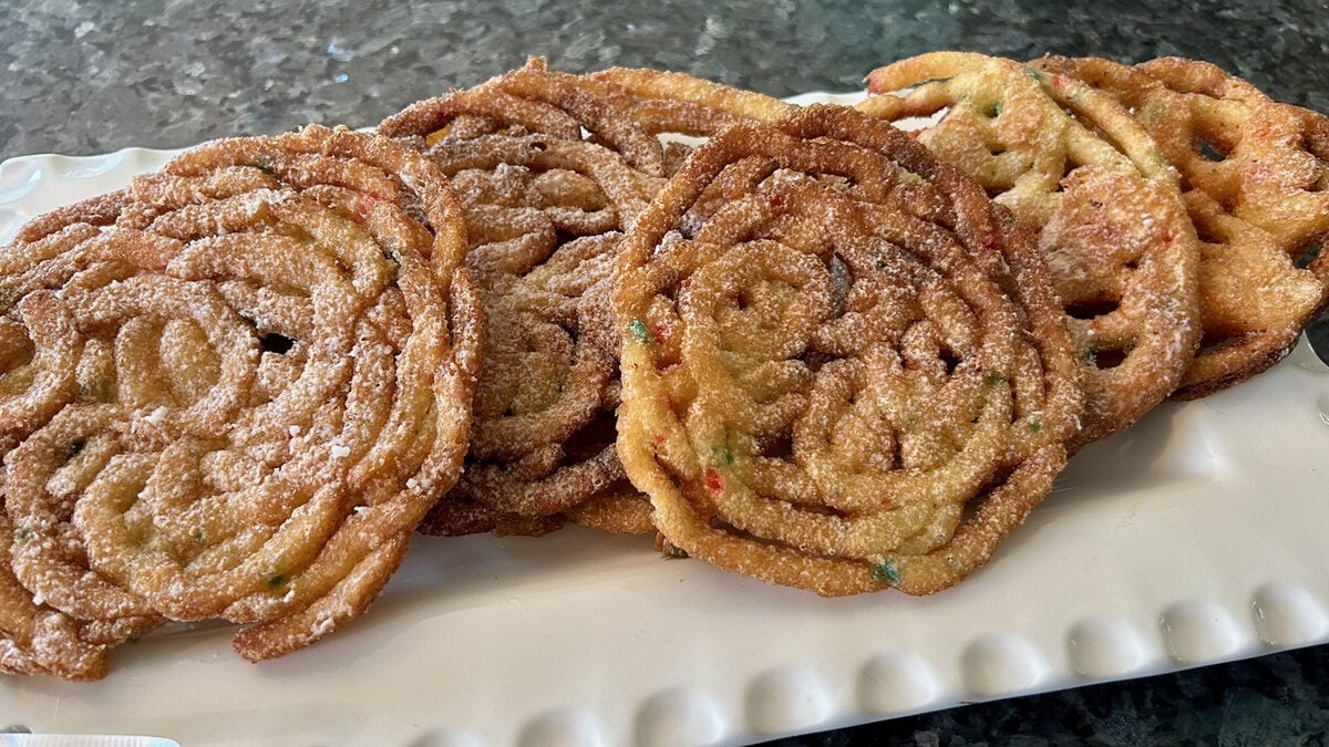 How to Turn a Boxed Cake Mix into Funnel Cakes